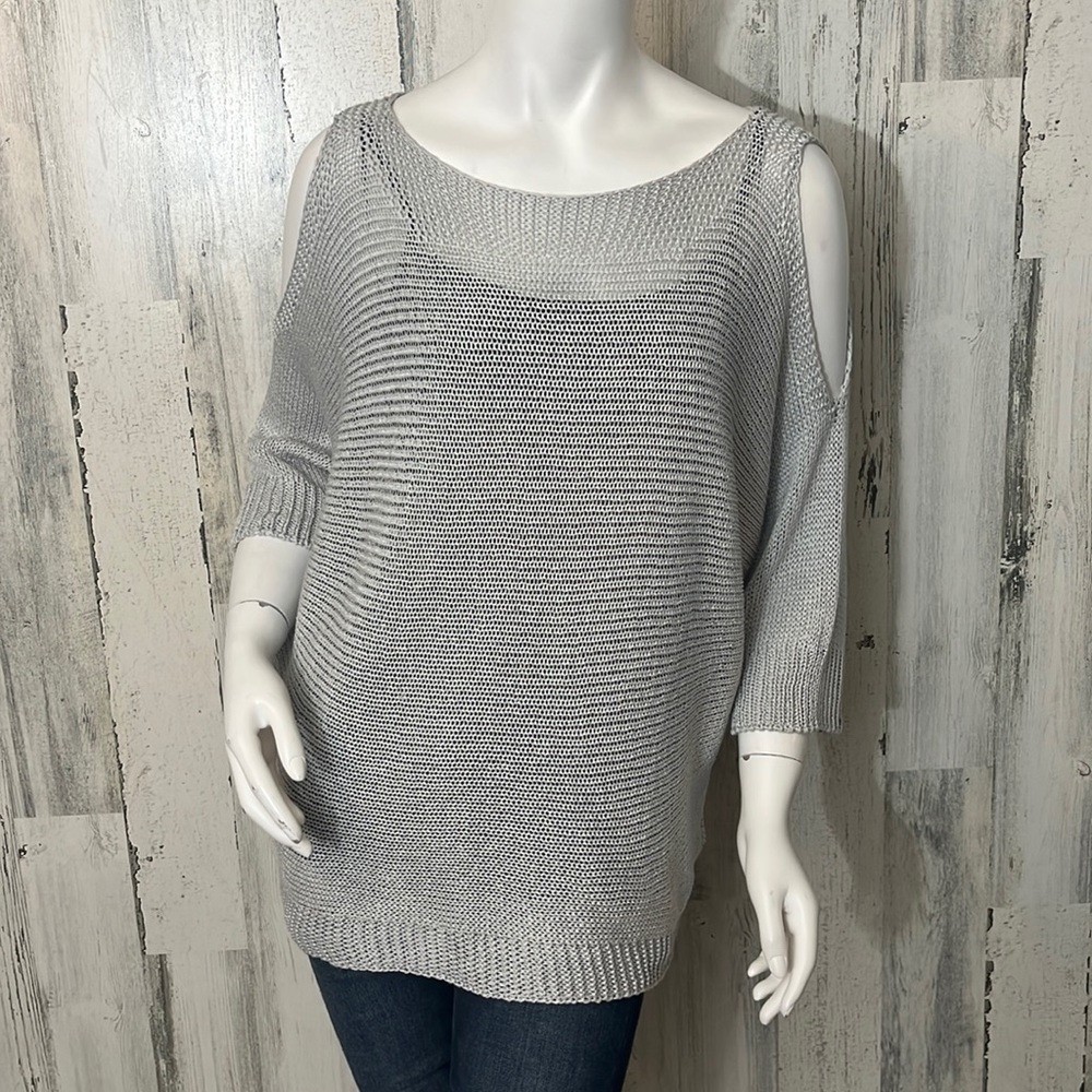 #E8 large gray sweater size L CARINA RICCI